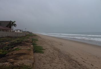 Terreno Comercial en  Manglaralto, Santa Elena