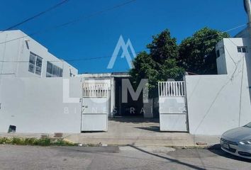 Nave en  Calle 48 51, Caleta, Carmen, Campeche, 24110, Mex