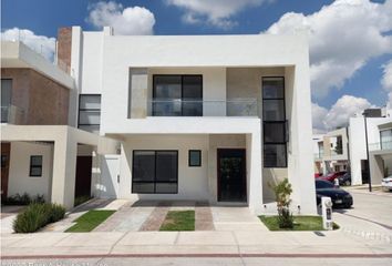 13 casas en renta en Desarrollo San Pablo, Querétaro 