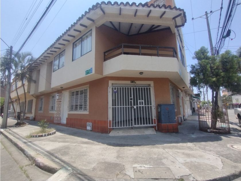 Casa en arriendo Calle 9e, Bretaña, Comuna 9, Cali Ciudad, Cali, Sur, Valle Del Cauca, Rap Pacífico, 760043, Colombia