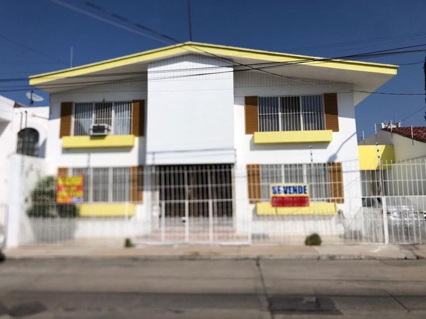 venta Casa en Bosques del Prado Norte, Ciudad de Aguascalientes  (MX23-OC1737)