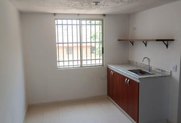 Apartment for rent in Prados de Limonar, Cali