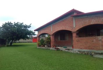 Casa en  Fraccionamiento Lomas De Cocoyoc, Atlatlahucan
