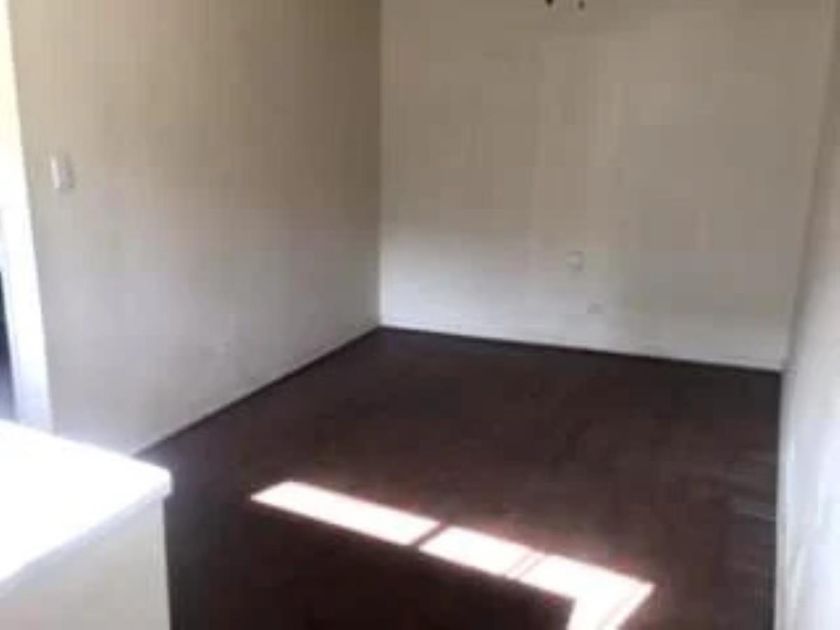 renta Casa en Zona Centro, Tijuana, Tijuana (MX23OE1313) icasas.mx