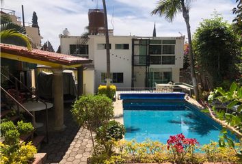 Casa en  Lomas De Cortes, Cuernavaca, Morelos