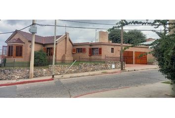 Casa en  Villa Cabrera, Córdoba Capital