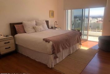 Casa en  Calle Carrillo 234, Fraccionamiento Villas Del Mesón, Querétaro, 76226, Mex