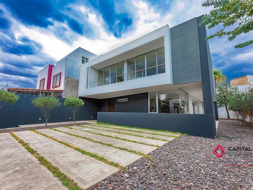 venta Casa en Bugambilias, Zapopan, Zapopan, Jalisco (EB-KT1618s)