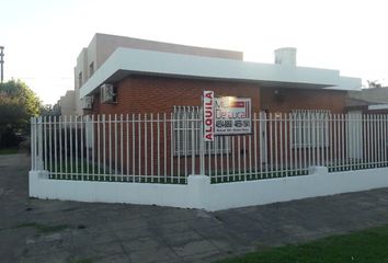 Casa en  Villa Luzuriaga, La Matanza