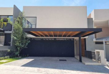 Casa en condominio en  Altozano El Nuevo Querétaro, Municipio De Querétaro