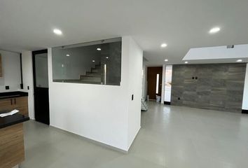 Casa en condominio en  Residencial Colinas Del Sol, Flor De Estrella, 58253 Morelia, Michoacán De Ocampo, México