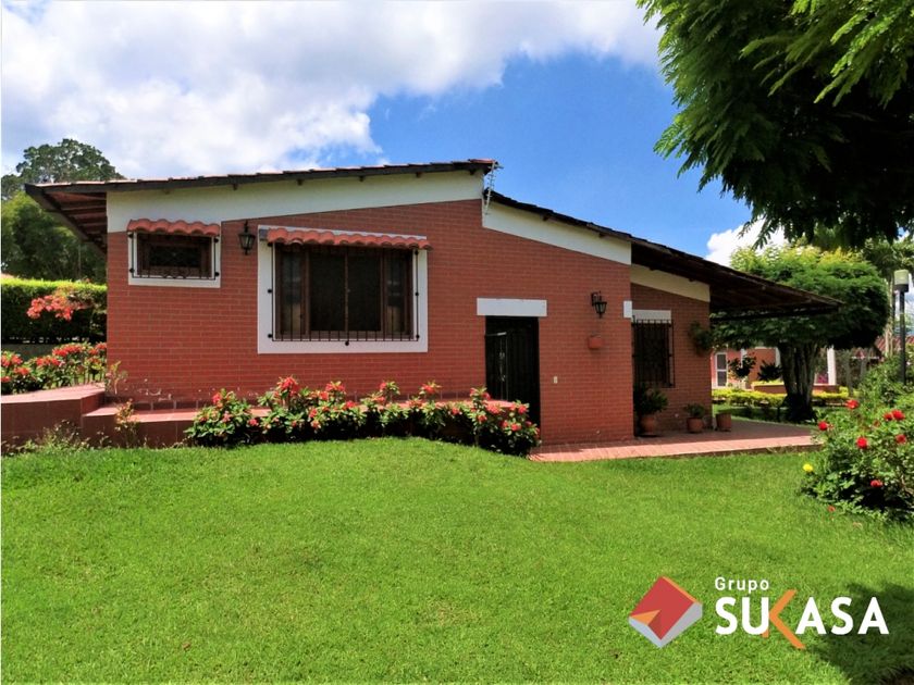 venta Casa en Dinamarca, Ulloa (4528856)