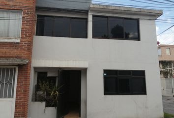 Casa en  San Lorenzo Tepaltitlán Centro, Toluca