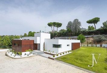 Chalet en  Las Rozas De Madrid, Madrid Provincia