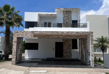 Casa en  Villa Marina, Mazatlán