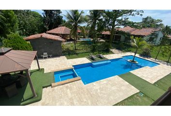 CORONADO / CLUB DE GOLF / 4HABITACIONES / 1650M2 / PISCINA / KP