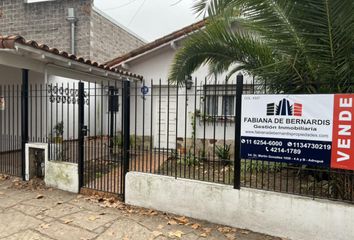 Casa en  Adrogué, Partido De Almirante Brown