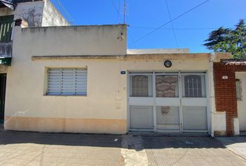 Casa en  Las Heras, Rosario