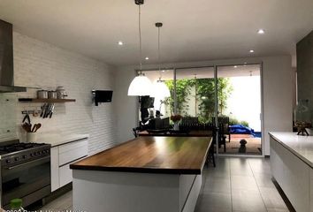 Casa en  Calle Carrillo 234, Fraccionamiento Villas Del Mesón, Querétaro, 76226, Mex