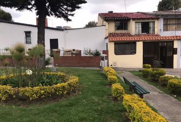 Casa en  La Alborada, Bogotá