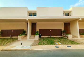 Casa en  Hacienda Xcanatún, Mérida, Yucatán, Mex