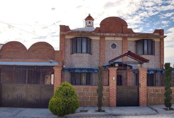 Casa en  Calle Héroes De La Patria 6, Barrio Tierra Blanca, Tequisquiapan, Querétaro, 76754, Mex