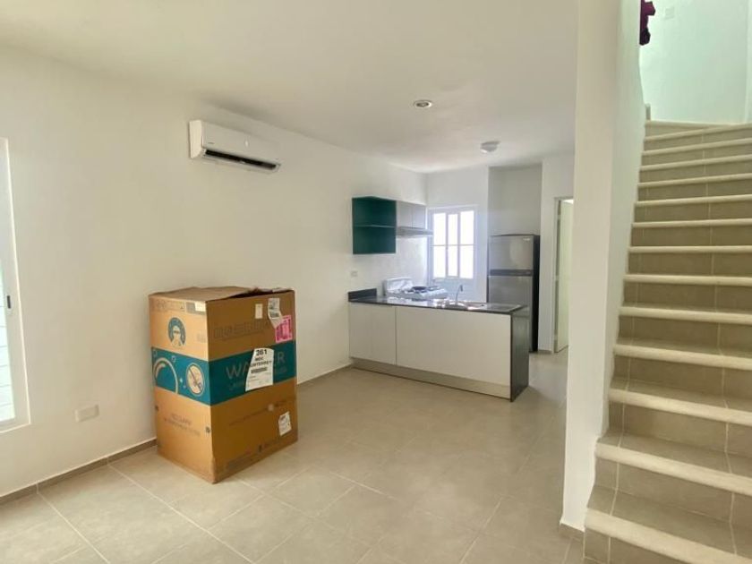 Renta Casa En Supermanzana 525 Cancún Eb Li9207r Icasasmx 6522