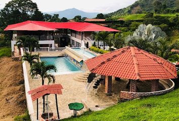 Villa-Quinta en  Cerritos, Pereira