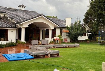 Casa en  Cumbayá, Quito