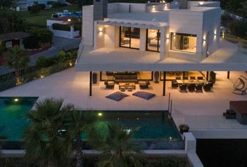 Chalet en  Distrito 3-nueva Andalucía, Marbella