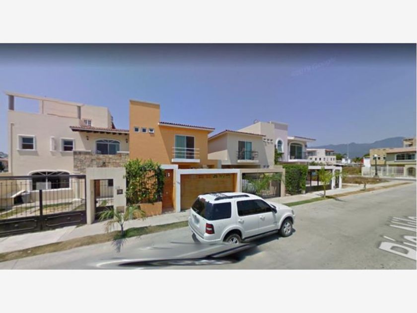 venta Casa en Residencial Fluvial Vallarta, Puerto Vallarta (MX21KB8935) icasas.mx