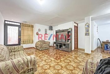 Departamento en  San Juan De Lurigancho, Lima