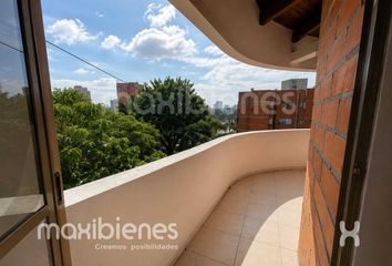 Apartment for rent in Floresta, Medellín