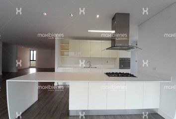 Apartamento en Los Balsos, Medellín