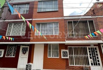 Casa en  La Giraldilla, Bogotá