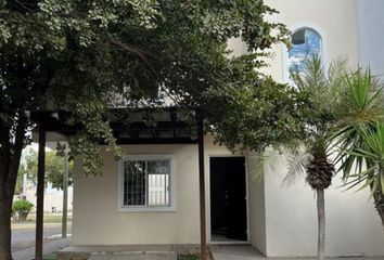 Casa en  Retorno Del Carmen 1511, Fraccionamiento Las Quintas, Culiacán, Sinaloa, 80060, Mex