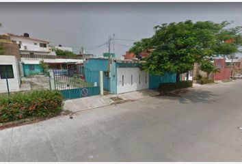 Casa en  Guadalupe Victoria, Coatzacoalcos, Coatzacoalcos, Veracruz