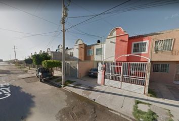 Casa en fraccionamiento en  Calle Amado Nervo 743, La Cortina, Torreón, Coahuila De Zaragoza, 27054, Mex