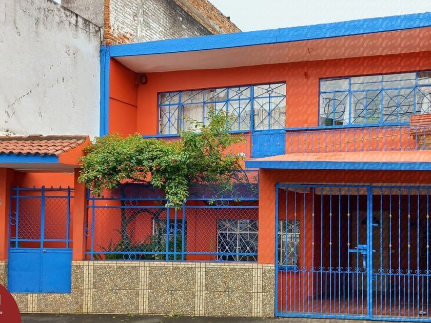 venta Casa en Zona Centro, Xalapa-Enríquez, Xalapa (EB-KN2674s)