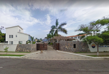 Casa en fraccionamiento en  Calle Paseo Del Riscal 20, Vicente Guerrero, Zihuatanejo De Azueta, Guerrero, 40897, Mex