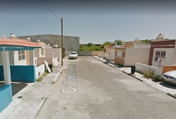 Casa en fraccionamiento en  Emiliano Zapata-tinun, Tenabo, Campeche, Mex