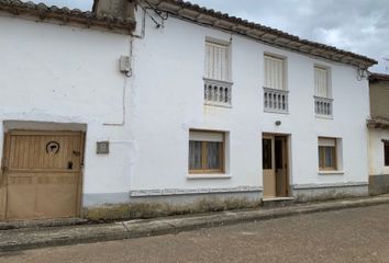 Chalet en  Olmos De Pisuerga, Palencia Provincia