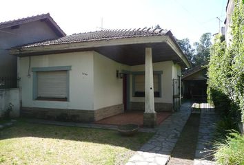 Casa en  Adrogué, Partido De Almirante Brown