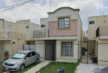 Casa en  Calle Antonio L. Rodríguez 127, Unidad Habitacional 3 Caminos, Guadalupe, Nuevo León, 67190, Mex