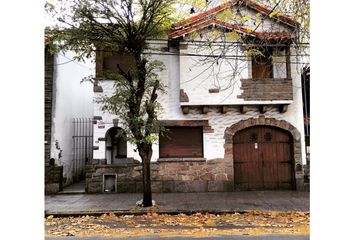 Casa en  Plaza Mitre, Mar Del Plata