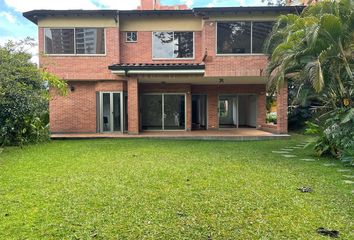 Casa en  Calle 10 36-100-36-22, El Poblado, Medellín, Antioquia, Col