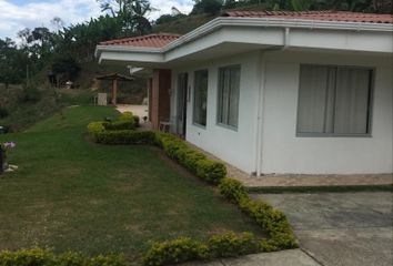 Villa-Quinta en  Puerto Boyacá