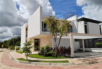 Casa en  Lagos Del Sol, Cancún, Quintana Roo