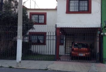 Casa en fraccionamiento en  Calle Canarios 5-29, Parque Res Coacalco 1ra Secc, Coacalco De Berriozábal, México, 55720, Mex
