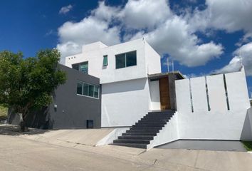 Casa en fraccionamiento en  Circuito Cañada Del Ciervo, Fracc Cañada Del Refugio 2da Secc, León, Guanajuato, 37358, Mex